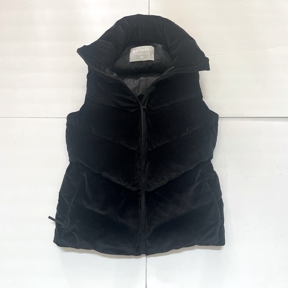 Athleta Lofty Velvet Down Vest Size XS - Picture 8 of 15